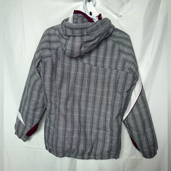 Columbia Size  M - Picture 7 of 9